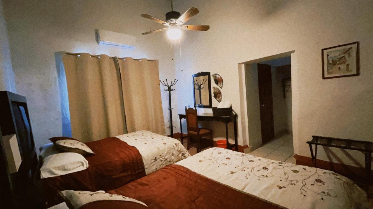Hostal La Espanola Parras Parras de la Fuente Εξωτερικό φωτογραφία